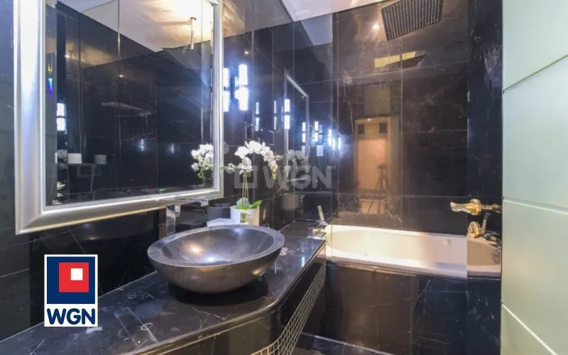 Mieszkanie na  sprzedaż Dubaj - Centrum, widok na Burj Khalifa, Komfortowo umeblowany, przy Dubai Mall. Wolny