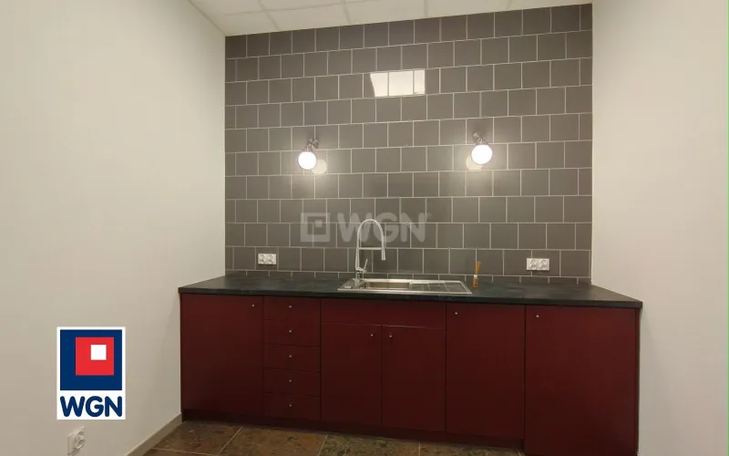 Lokal usługowy na  wynajem Rawicz - Lokal handlowo-usługowy do wynajęcia 182m2 | Rawicz.