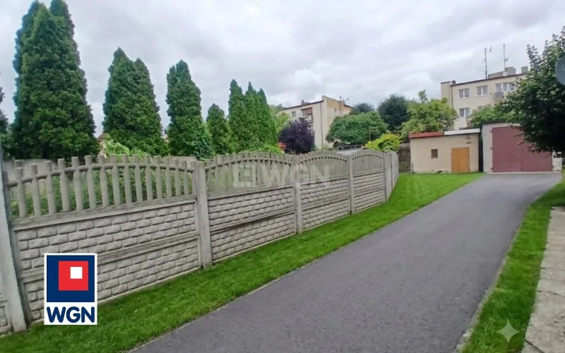 Dom na  sprzedaż Dąbie Nad Nerem - Połowa domu- idealna na biznes lub mieszkanie