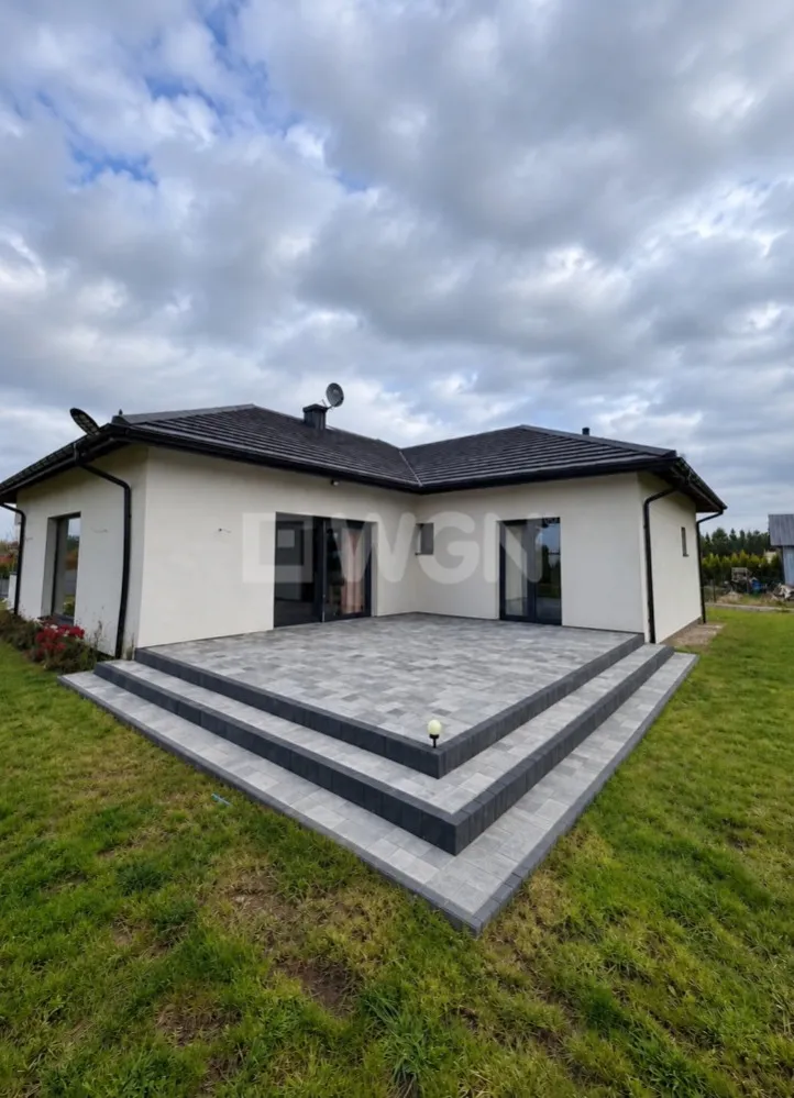 Dom na  sprzedaż Sompolno - Dom w Sompolnie 161m2, 15 arów, 890,000zł